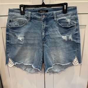 Judy Blue Women's Ripped Jean Shorts w/ Lace - Light Blue, 1XL